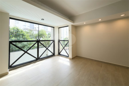 Apartamento à venda com 3 quartos, sendo 1 suíte, em Planalto Paulista, São Paulo, SP