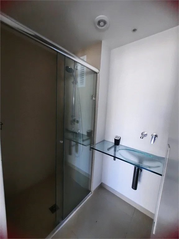 Apartamento à venda ou para alugar com 1 suíte em Jardim Fonte do Morumbi, São Paulo, SP
