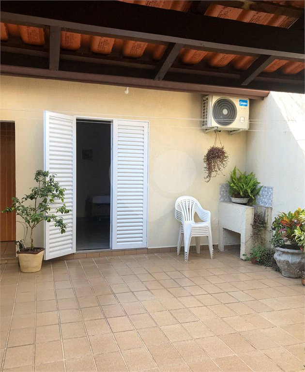 Casa à venda com 4 quartos, sendo 1 suíte,  em Vila Olímpia, São Paulo, SP
