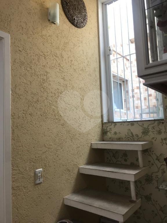 Casa à venda com 2 quartos, sendo 1 suíte, no condomínio Res Santa Inês, São Paulo - SP