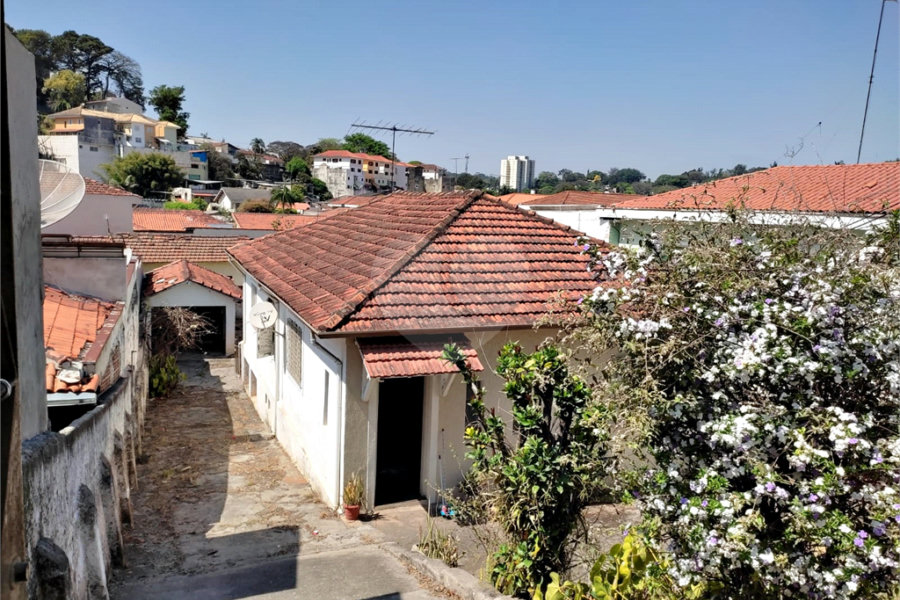 Casa Térrea à venda com 3 quartos em Horto, São Paulo, SP