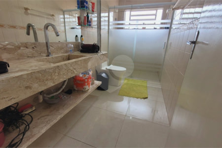 Casa à venda com 4 quartos, sendo 1 suíte, em Vila Matilde, São Paulo, SP
