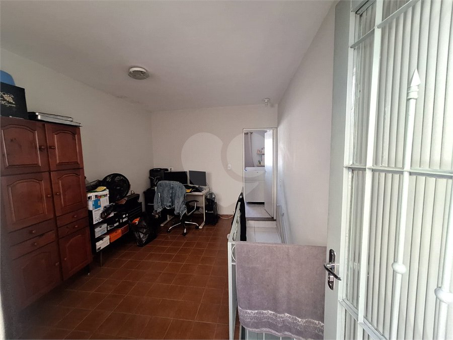 Sobrado à venda com 2 quartos em Vila Nivi, São Paulo, SP