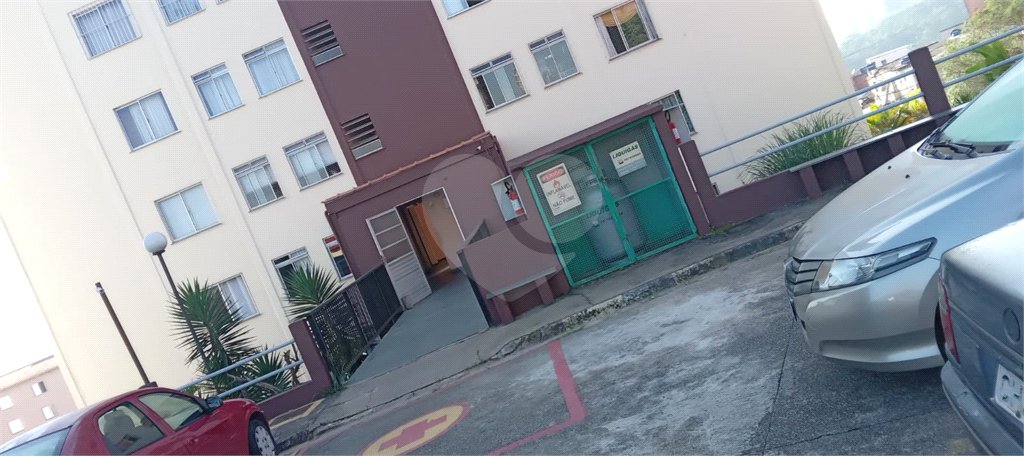 Apartamento à venda com 2 quartos em Cidade Tiradentes, São Paulo, SP