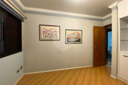 Apartamento à venda com 3 quartos, sendo 1 suíte, em Santana, São Paulo, SP