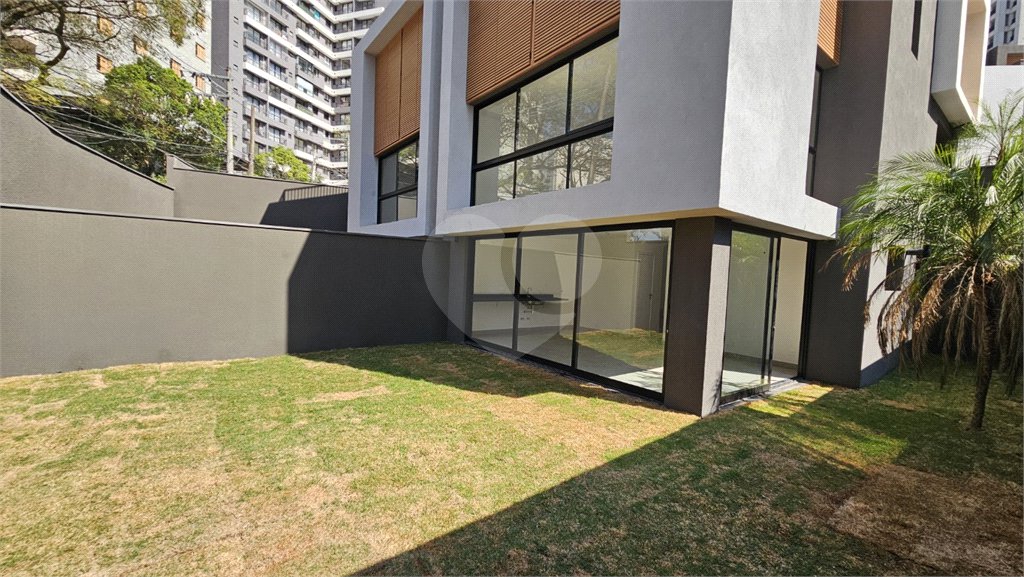 Casa à venda com 4 suítes no condomínio Cube Cidade Jardim, São Paulo - SP