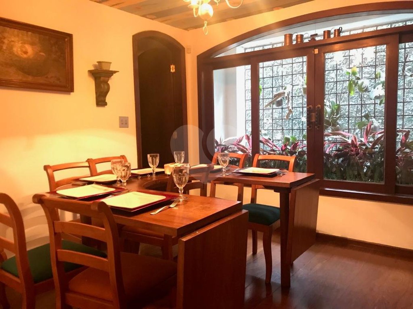 Casa à venda com 5 quartos, sendo 2 suítes,  em Jardim Everest, São Paulo, SP