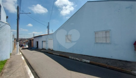 Casa à venda com 2 quartos no Centro, Itapetininga, SP