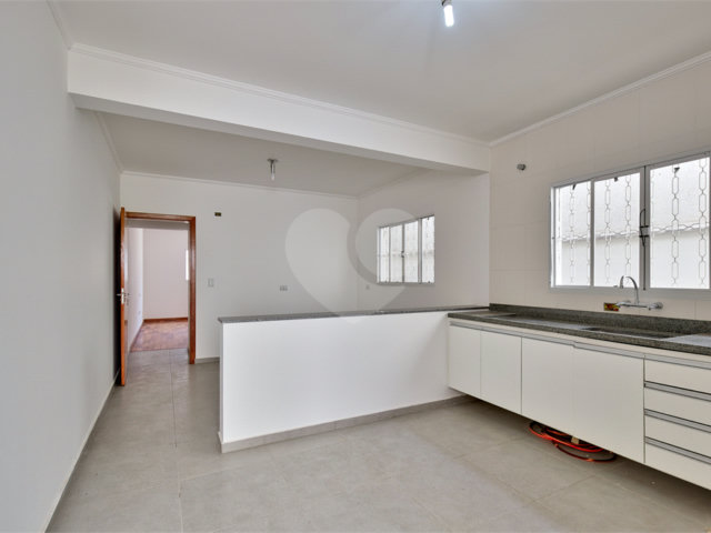 Casa à venda com 3 quartos, sendo 1 suíte,  em Santo Amaro, São Paulo, SP