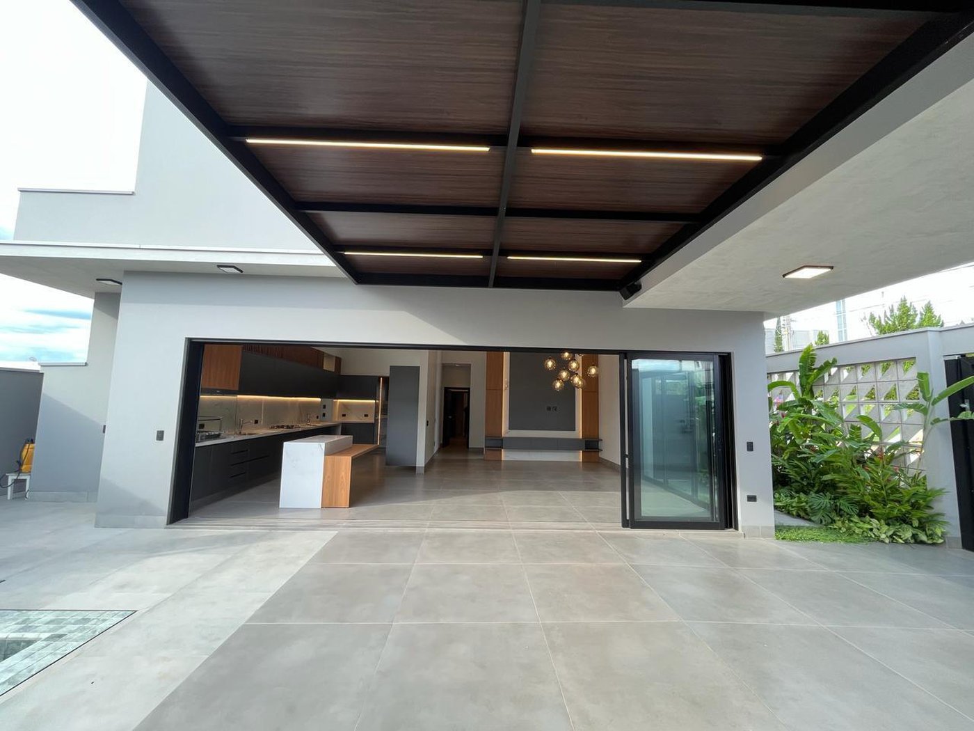 Casa à venda com 3 suítes em Damha III, Presidente Prudente, SP