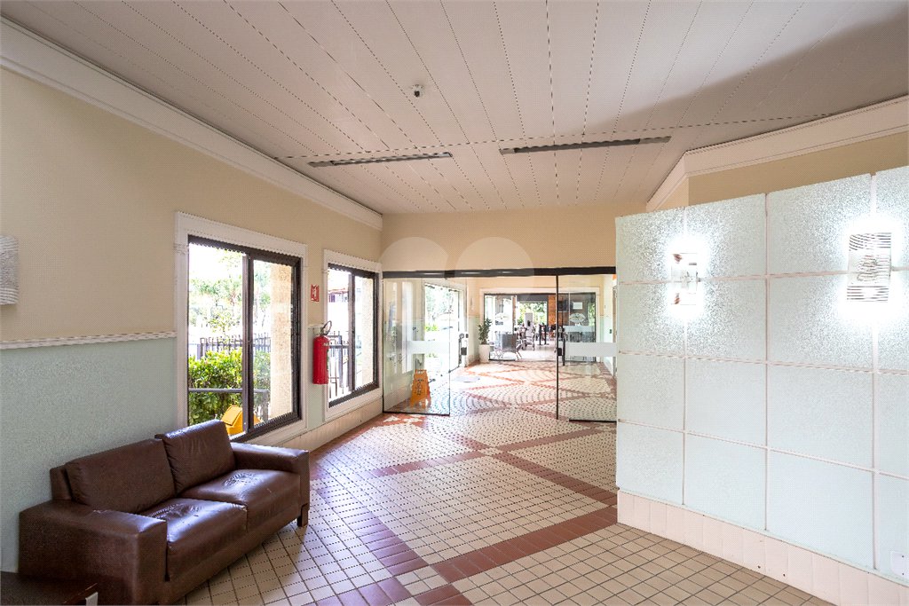 Apartamento à venda com 4 quartos, sendo 3 suítes, em Alto da Boa Vista, São Paulo, SP