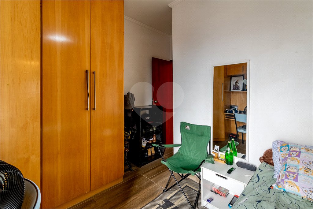 Sobrado à venda com 4 quartos, sendo 3 suítes, em Vila Gustavo, São Paulo, SP