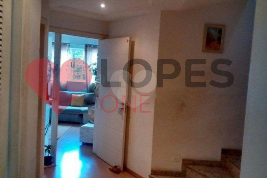 Sobrado à venda com 3 quartos, sendo 1 suíte, em Jaçanã, São Paulo, SP