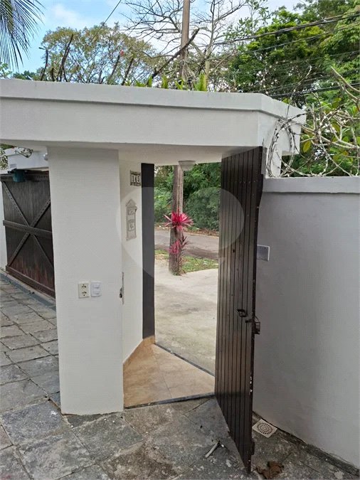 Casa à venda com 3 quartos, sendo 1 suíte, em Vargem Pequena, Rio de Janeiro, RJ