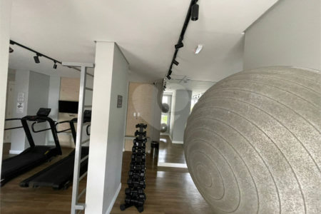 Apartamento à venda com 3 quartos, sendo 1 suíte, em Vila Mazzei, São Paulo, SP