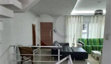 Sobrado à venda com 3 suítes em Tremembé, São Paulo, SP