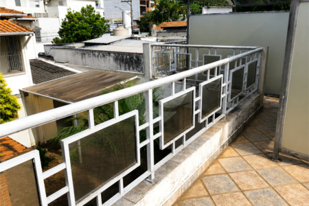 Sobrado à venda com 3 quartos, sendo 1 suíte, em Jardim do Mar, São Bernardo do Campo, SP