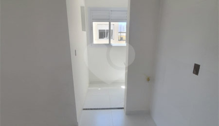 Casa à venda com 2 quartos em Parque Vitória, São Paulo, SP
