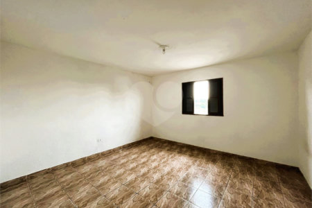 Casa à venda com 6 quartos em Vila Prel, São Paulo, SP