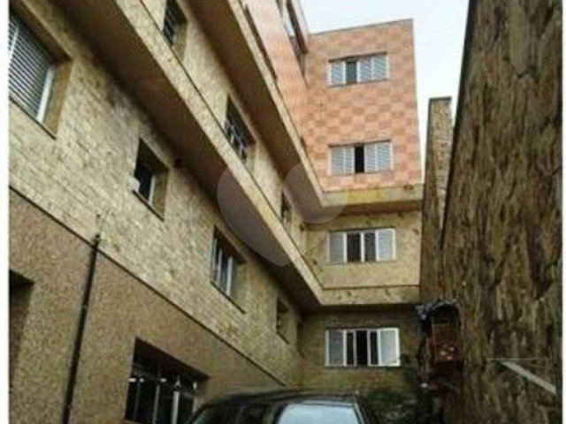Sobrado à venda com 9 quartos, sendo 4 suítes,  em Vila Maria Alta, São Paulo, SP