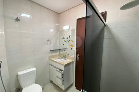 Casa à venda com 5 quartos, sendo 1 suíte,  em Indianópolis, São Paulo, SP