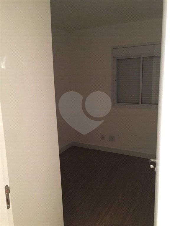 Apartamento à venda com 3 quartos, sendo 1 suíte,  em Jardim Parque Morumbi, São Paulo, SP
