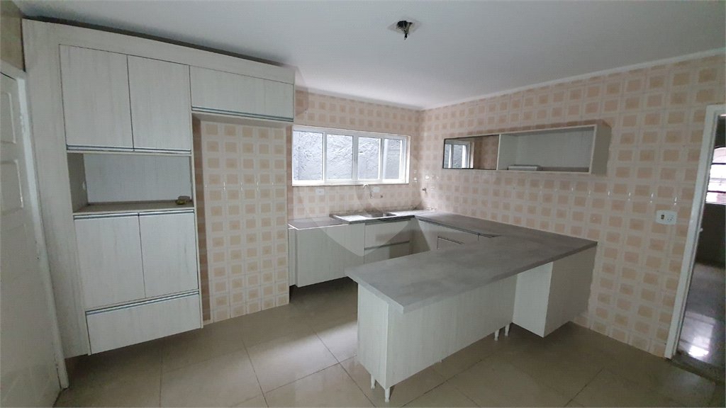 Sobrado à venda com 3 quartos, sendo 1 suíte,  em Horto, São Paulo, SP