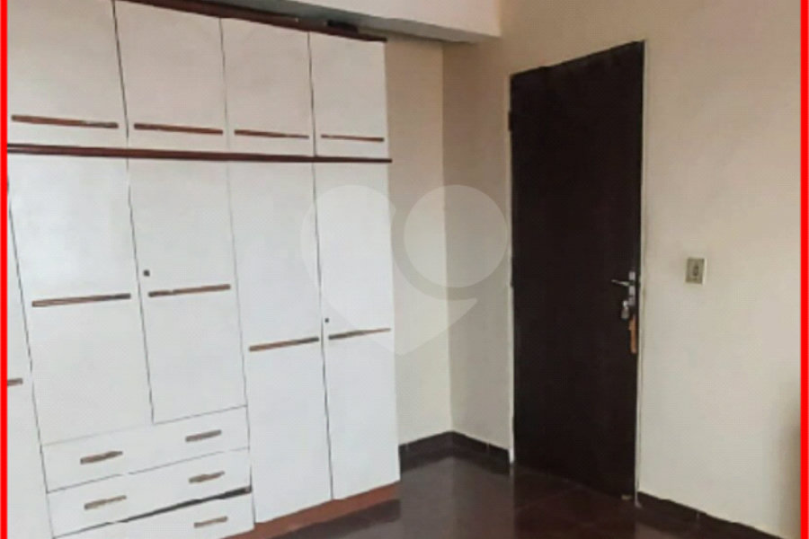 Sobrado à venda com 4 quartos, sendo 1 suíte, em Jaçanã, São Paulo, SP