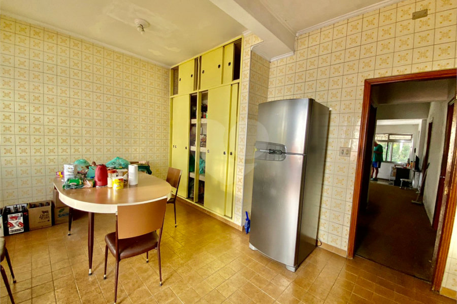 Sobrado à venda com 3 quartos em Aclimação, São Paulo, SP