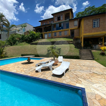 Casa à venda com 4 suítes no condomínio São Joaquim, Vinhedo - SP