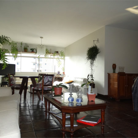 Apartamento à venda com 3 quartos, sendo 1 suíte, em Pinheiros, São Paulo, SP