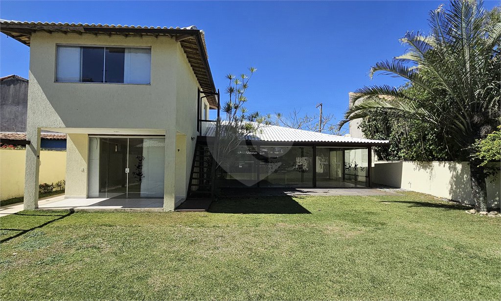 Casa à venda com 7 quartos, sendo 4 suítes,  em Praia Rasa, Armação dos Búzios, RJ