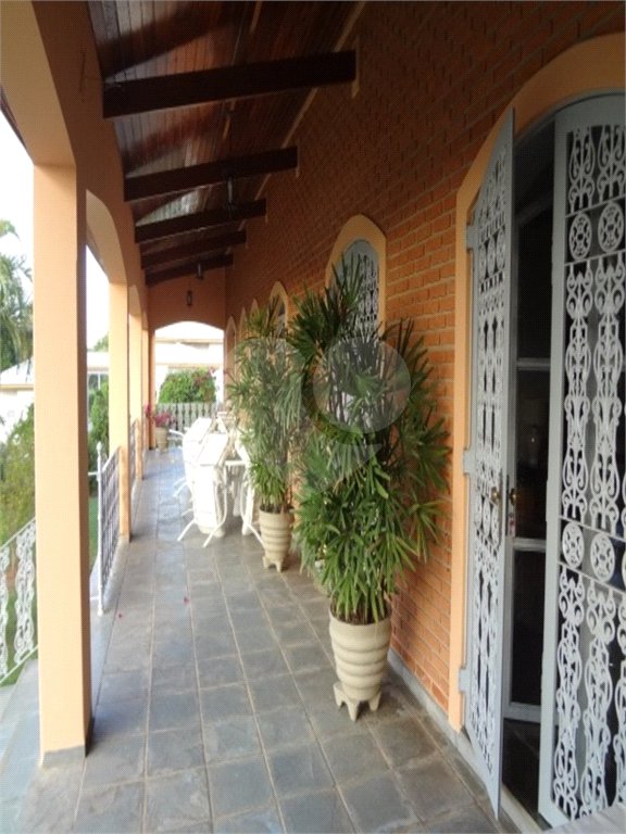 Casa à venda com 4 quartos, sendo 2 suítes,  no condomínio Acmti - Colinas do Mosteiro, Terras de Itaici e Recanto dos Pássaros, Indaiatuba - SP