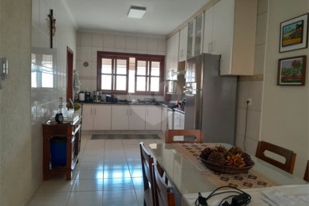 Casa para venda no Planalto Paraíso.