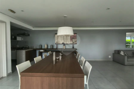 Excelente apartamento com 2 dormitórios