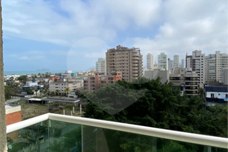Apartamento Guarujá vista para o mar