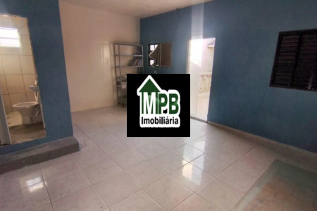Sobrado à venda com 4 quartos, sendo 1 suíte, em Jardim Santa Cecilia, Sorocaba, SP