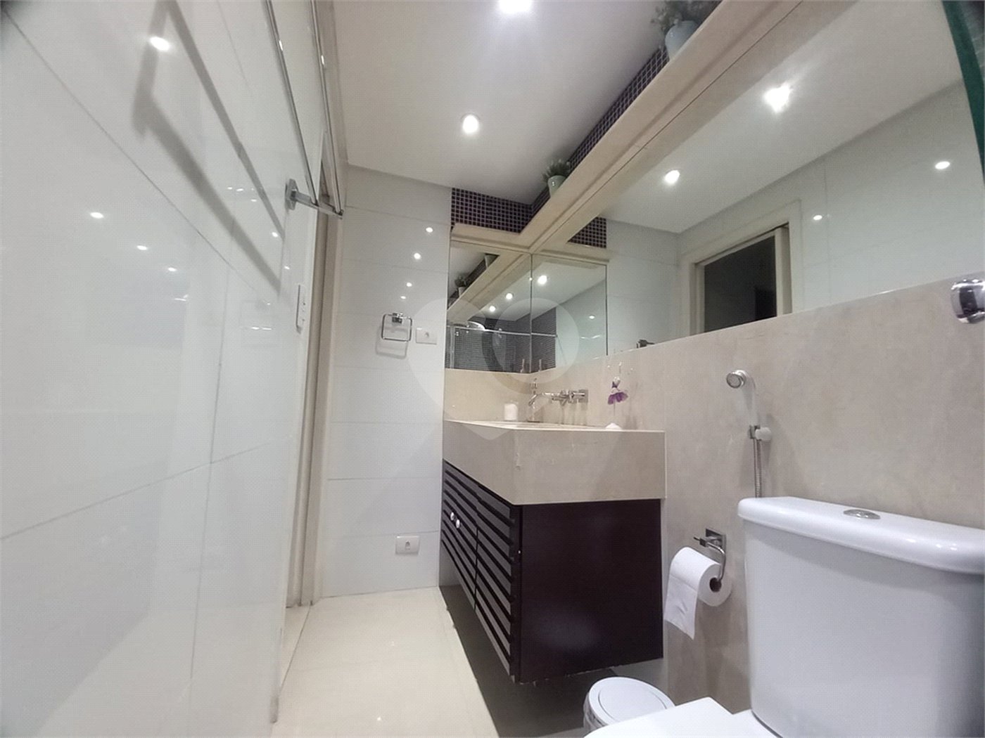 Casa à venda com 2 suítes no condomínio Da Chácara, São Paulo - SP