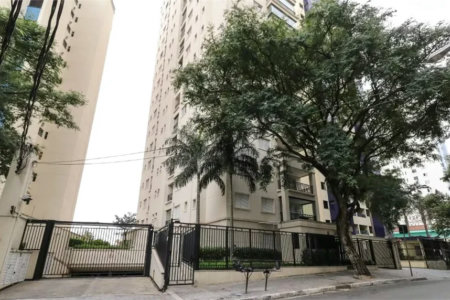 Apartamento à venda com 3 suítes em Vila Ipojuca, São Paulo, SP
