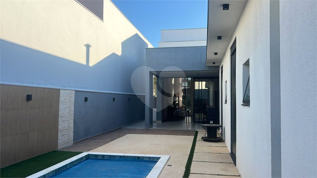 Casa à venda com 3 suítes no condomínio Carmen Blanco, Sorocaba - SP