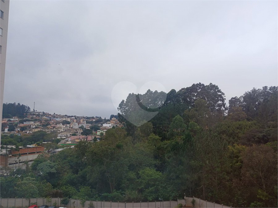Apartamento à venda com 2 quartos, sendo 1 suíte, em Chácaras Manão, Mairinque, SP