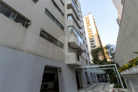 Apartamento à venda com 3 quartos, sendo 1 suíte, em Perdizes, São Paulo, SP