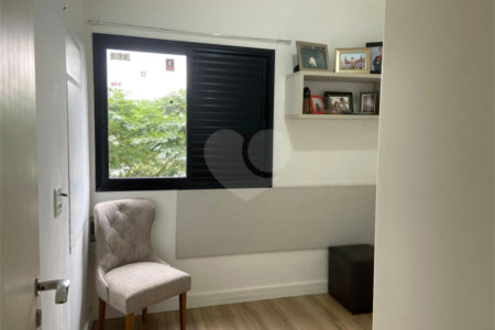 Apartamento à venda com 3 quartos, sendo 1 suíte, em Vila Suzana, São Paulo, SP