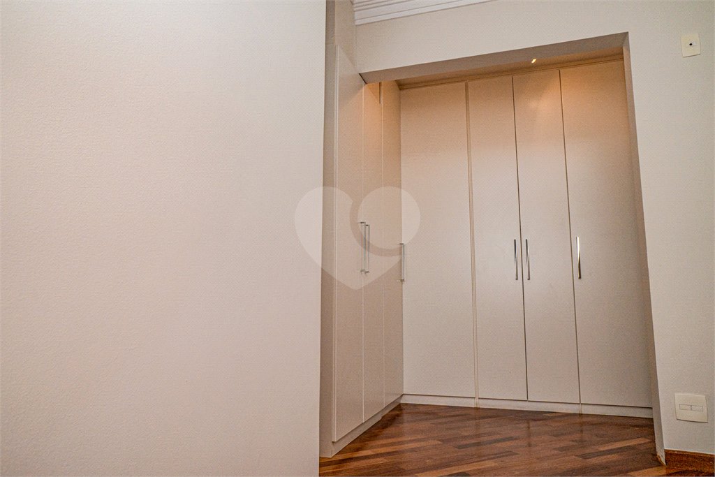 Apartamento à venda com 2 suítes em Vila Mariana, São Paulo, SP