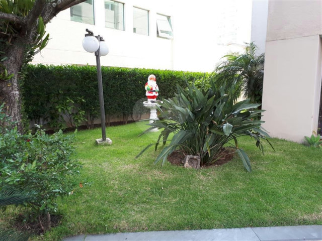 Apartamento à venda com 3 quartos, sendo 1 suíte,  em Chácara Santo Antônio, São Paulo, SP