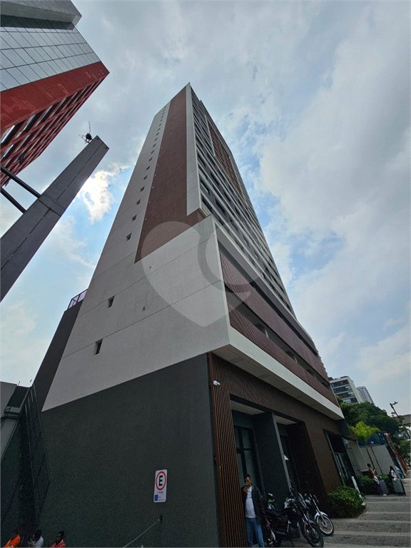 Apartamento à venda ou para alugar com 1 quarto em Pinheiros, São Paulo, SP