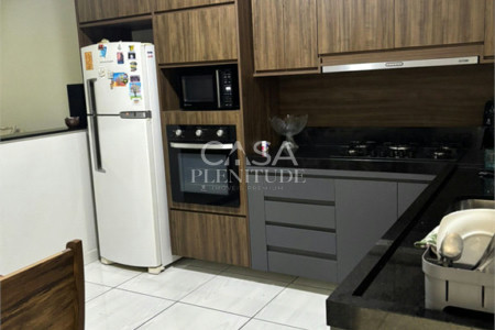 Casa à venda com 1 suíte em Parque São Bento, Sorocaba, SP