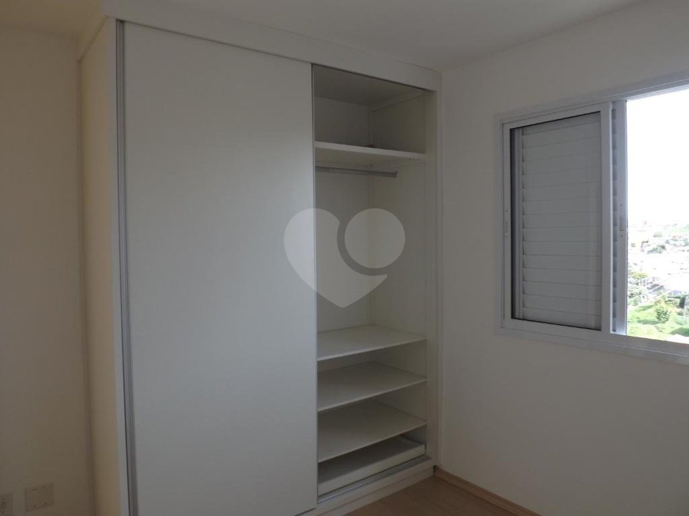 Apartamento à venda com 3 quartos, sendo 1 suíte, em Cidade São Francisco, São Paulo, SP