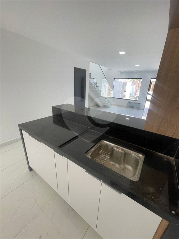 Casa à venda com 3 quartos, sendo 2 suítes, no condomínio Grand Park, Rio de Janeiro - RJ