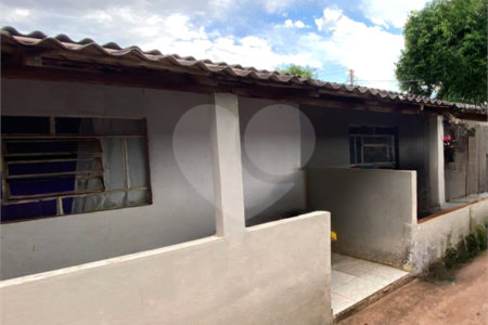 Casa à venda com 3 quartos em Vila Aquidabam, Ponta Porã, MS